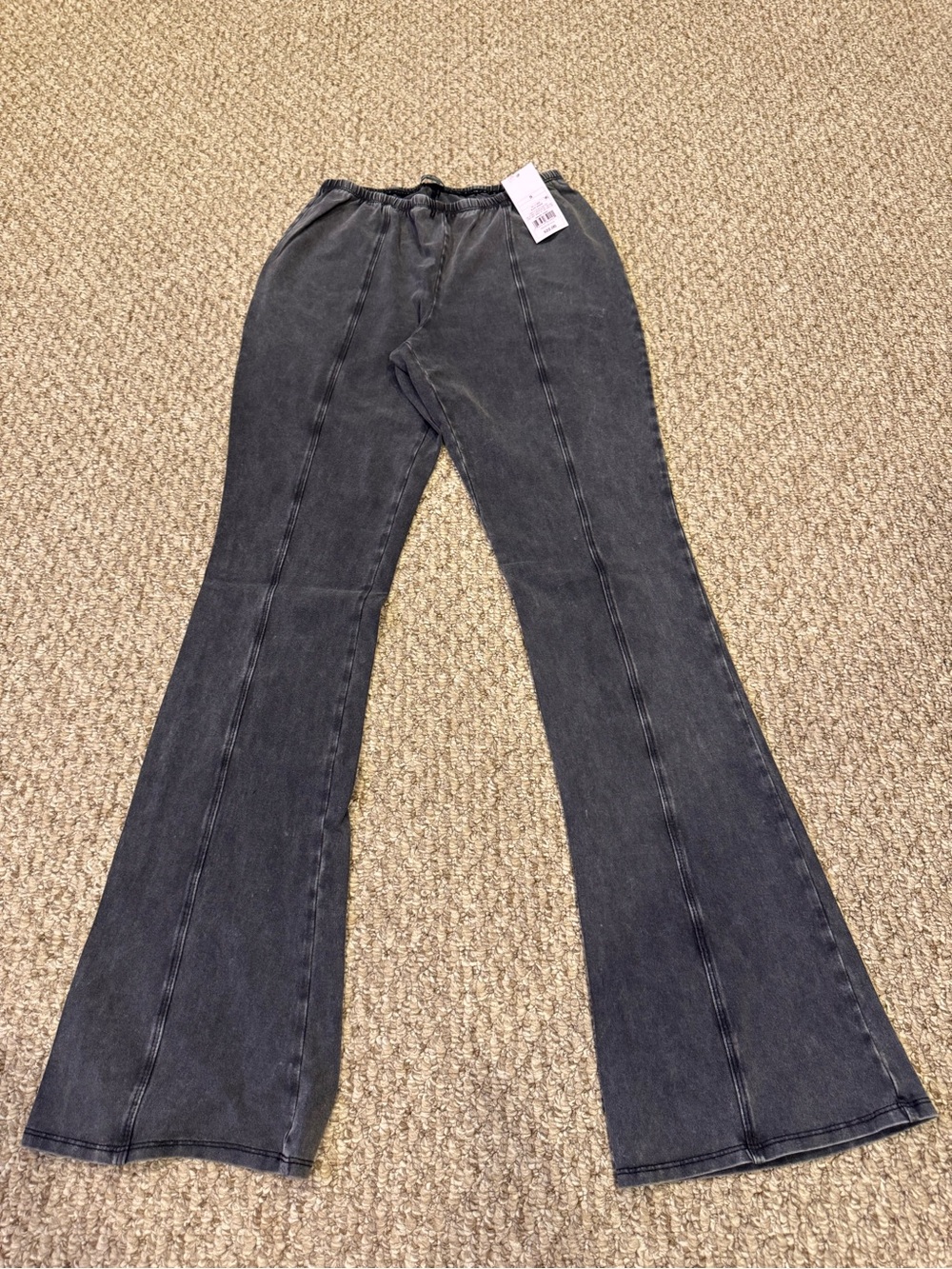 Wild Fable Women’s High-Rise Flared Leggings in Washed Black NWT